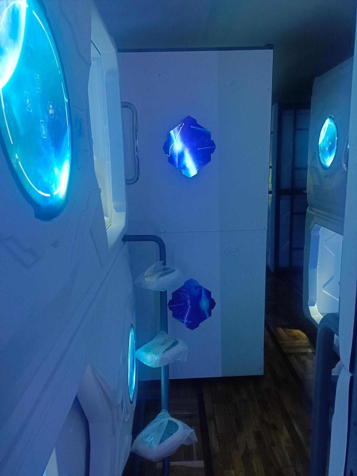 Panda Victor Space Capsule Hostel-Neo Nomad Beograd Eksteriør bilde