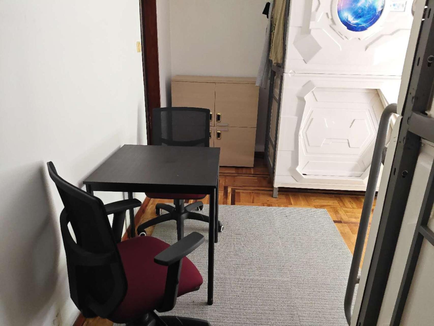 Panda Victor Space Capsule Hostel-Neo Nomad Beograd Eksteriør bilde